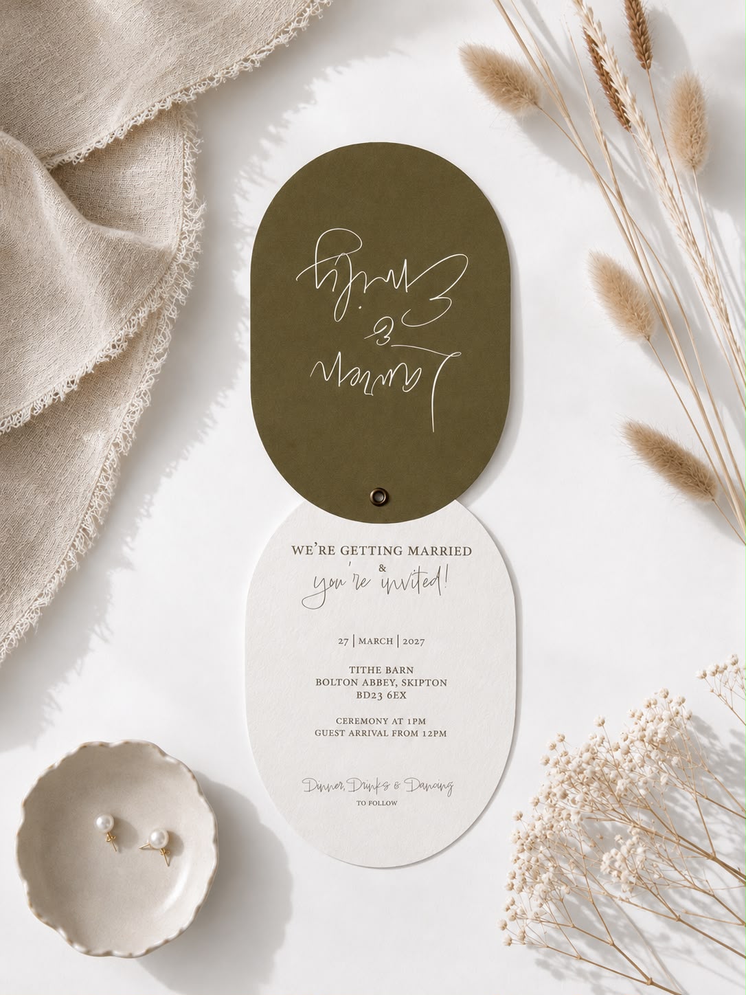 Ava Invitation Suite | Swivel Card
